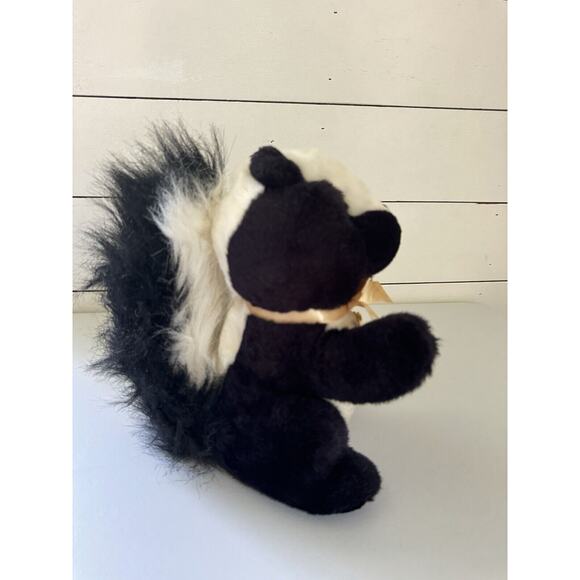 Vintage 1995 Soft Classics Plush Skunk Stuffed Animal Toy 12in-Toys R Us - Picture 2 of 10